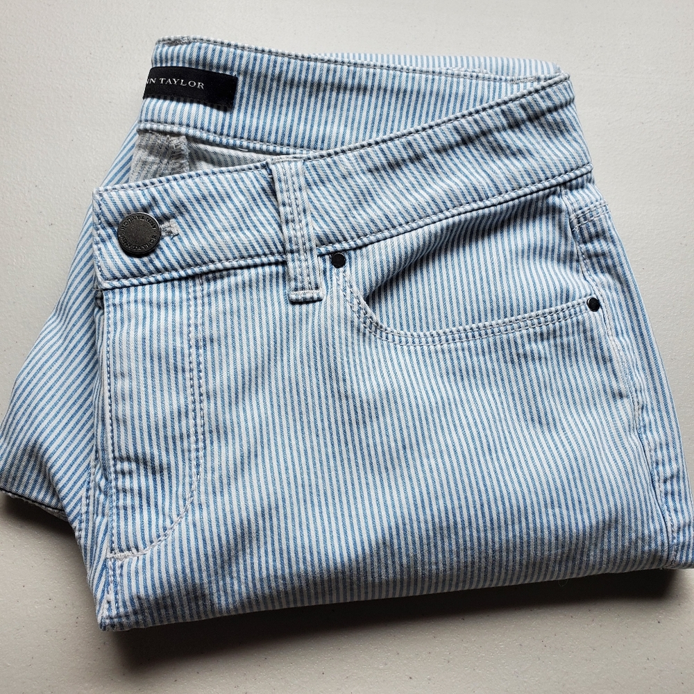 Ann Taylor Skinny Ankle Cury Fit Pants